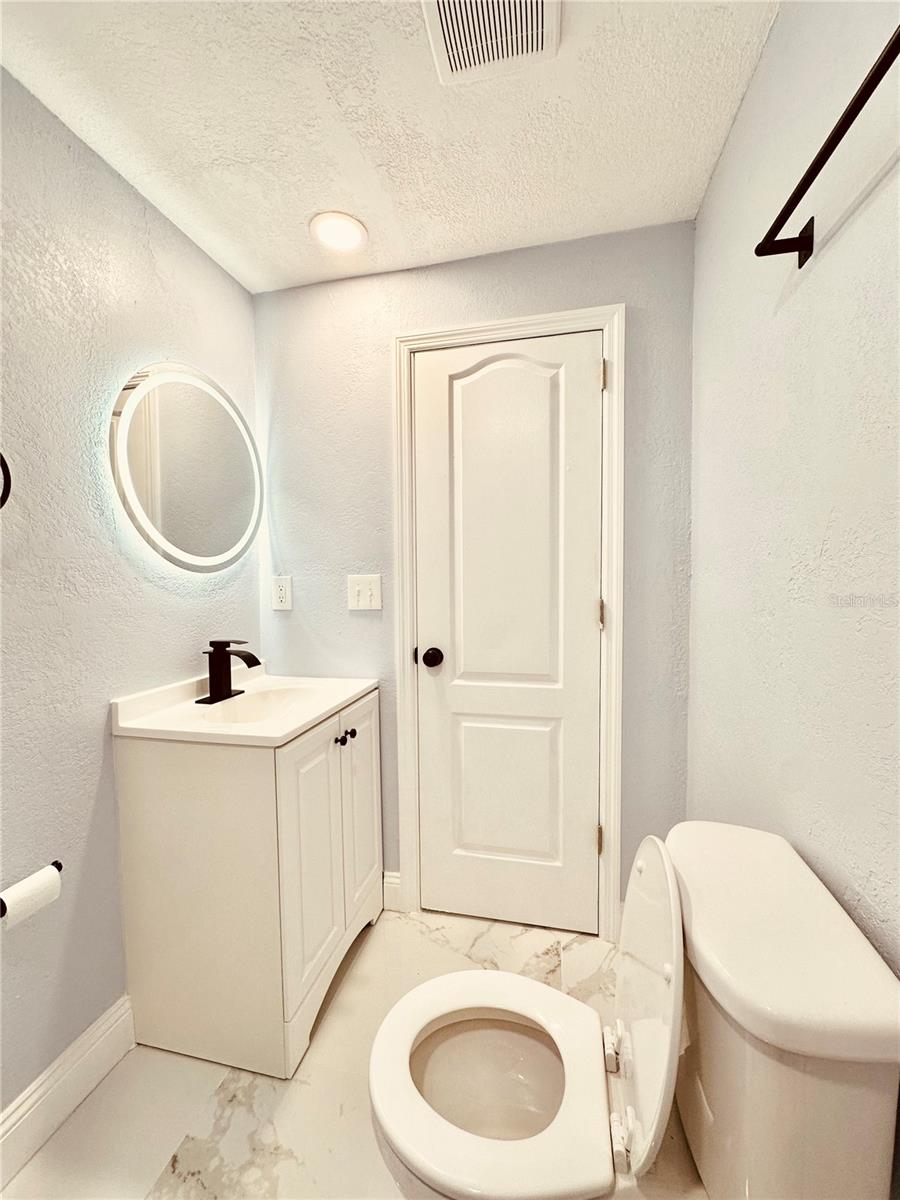 8203 OLIVEWOOD PL, TAMPA, FL, 33615