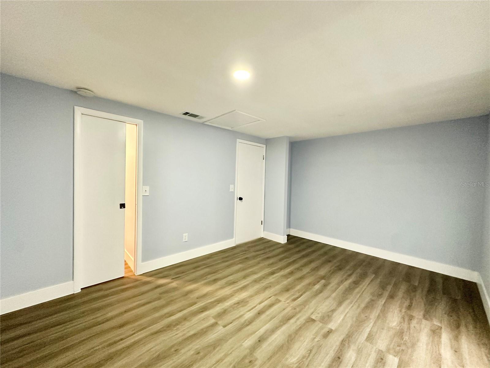 8203 OLIVEWOOD PL, TAMPA, FL, 33615
