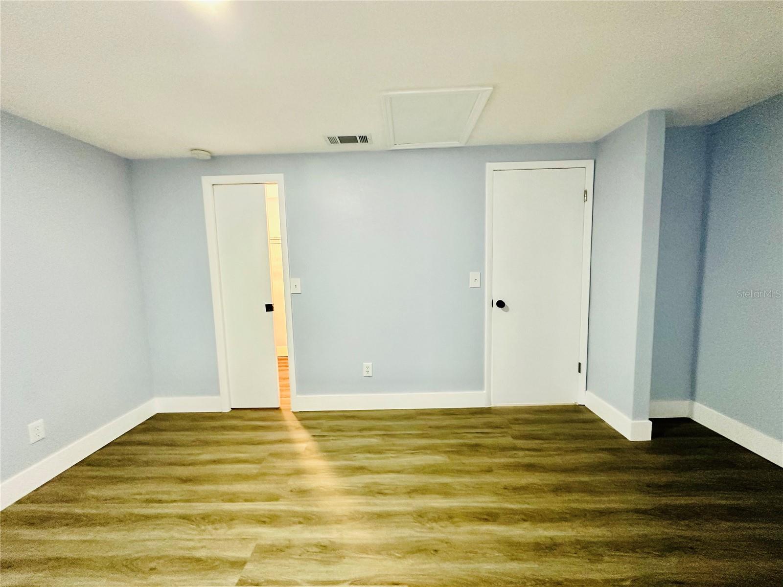 8203 OLIVEWOOD PL, TAMPA, FL, 33615