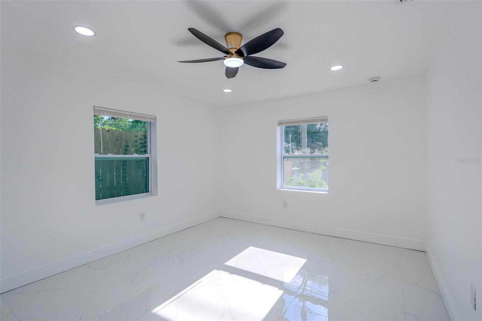 9407 N 12TH ST, TAMPA, FL, 33612