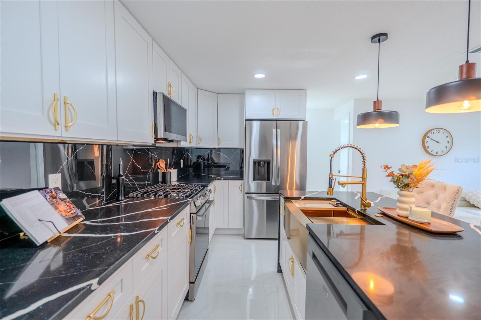 9407 N 12TH ST, TAMPA, FL, 33612