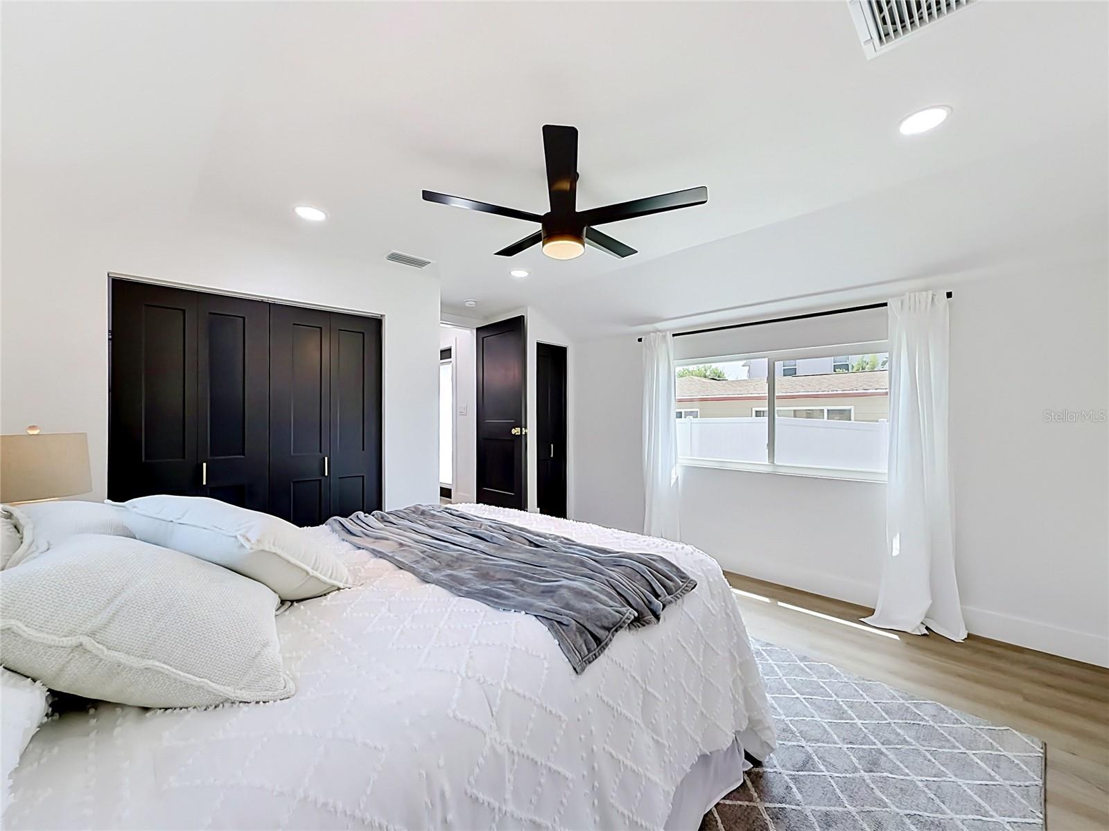 5431 DARTMOUTH AVE N, ST PETERSBURG, FL, 33710