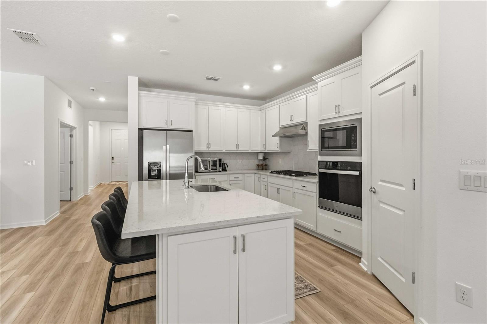 2940 FOREST MEADOW AVE, VALRICO, FL, 33594