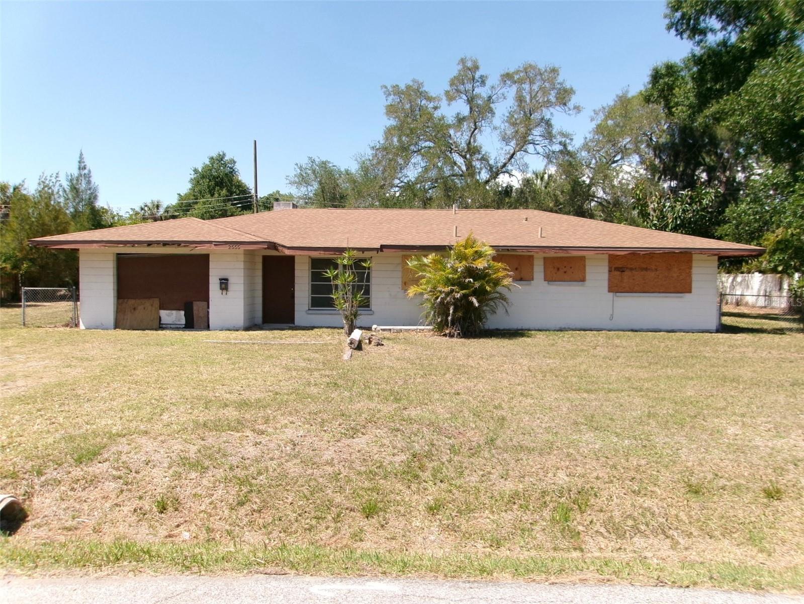 2555 WOOD ST, SARASOTA, FL, 34237