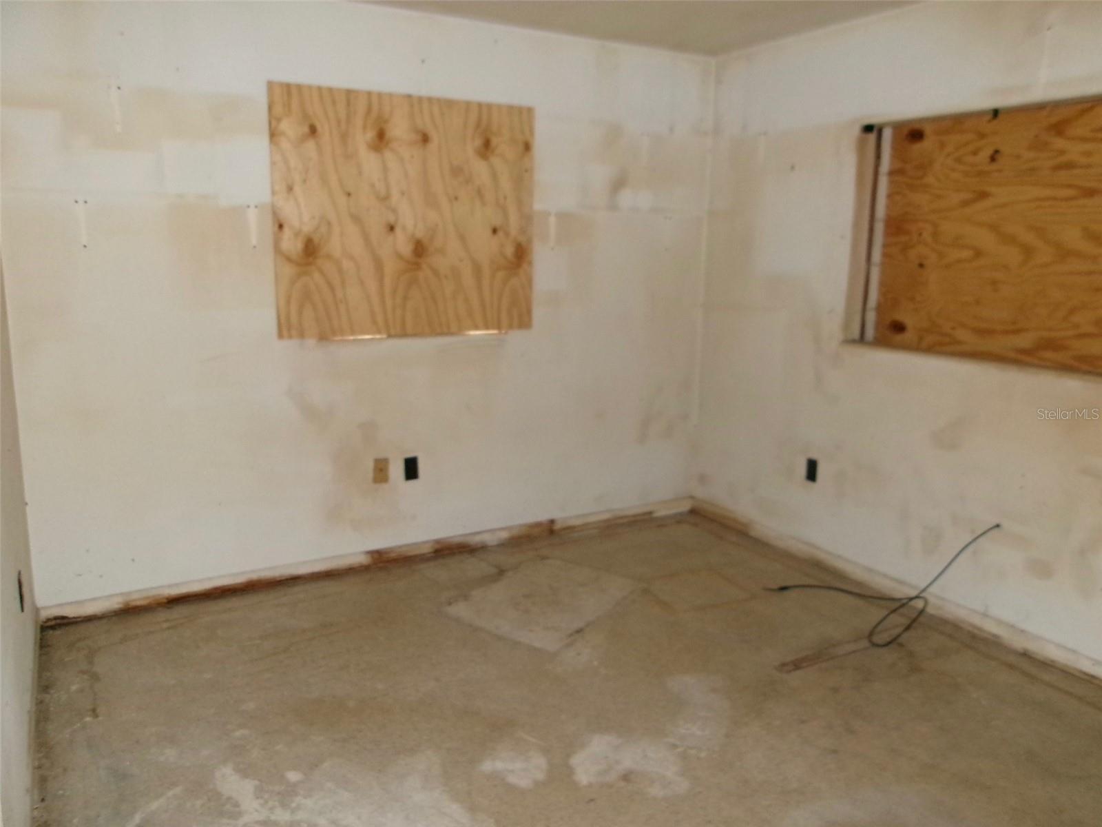 2555 WOOD ST, SARASOTA, FL, 34237