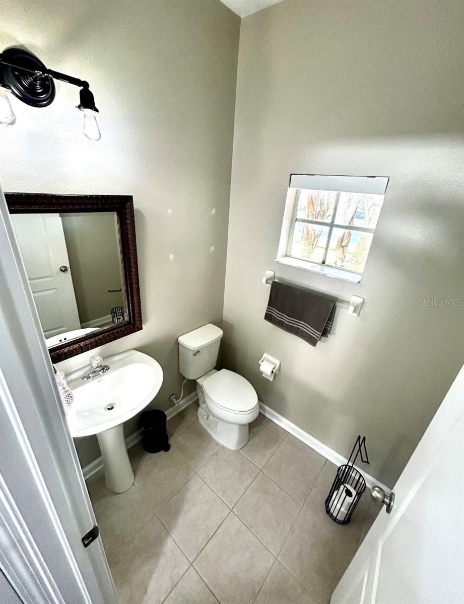 8488 SANDY BEACH ST, TAMPA, FL, 33634