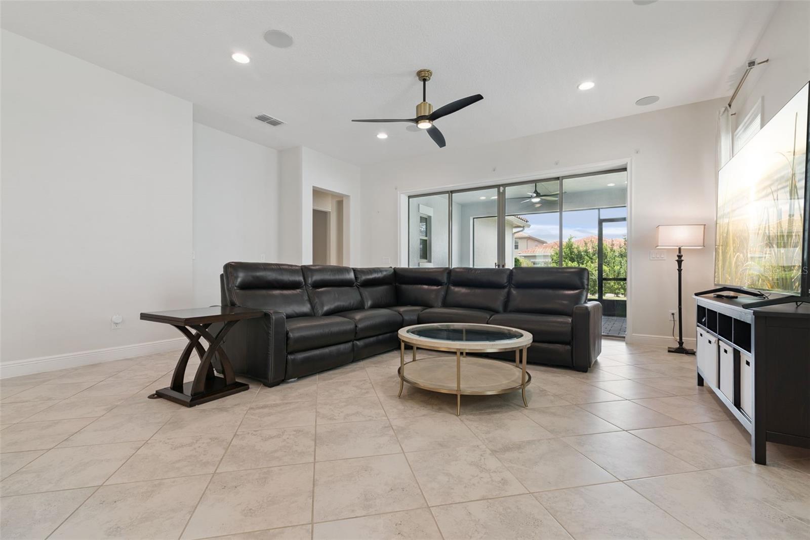 10387 MACDUFF DR, ORLANDO, FL, 32832