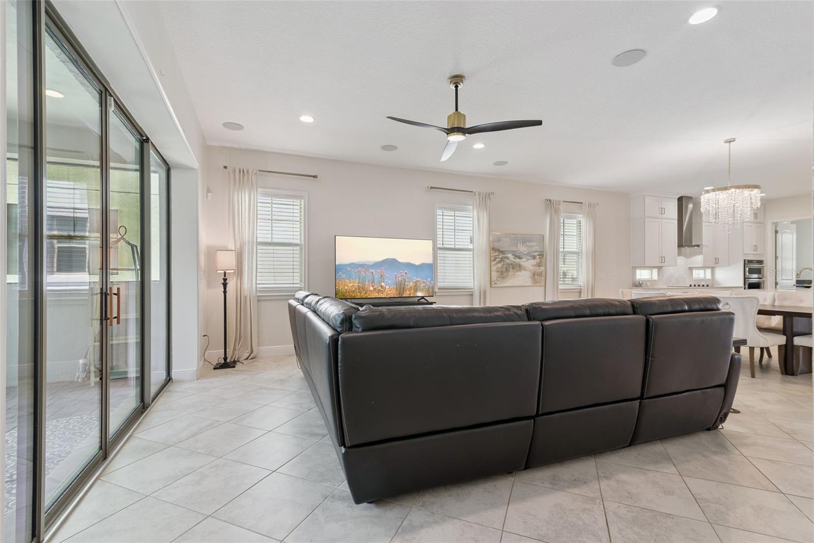10387 MACDUFF DR, ORLANDO, FL, 32832