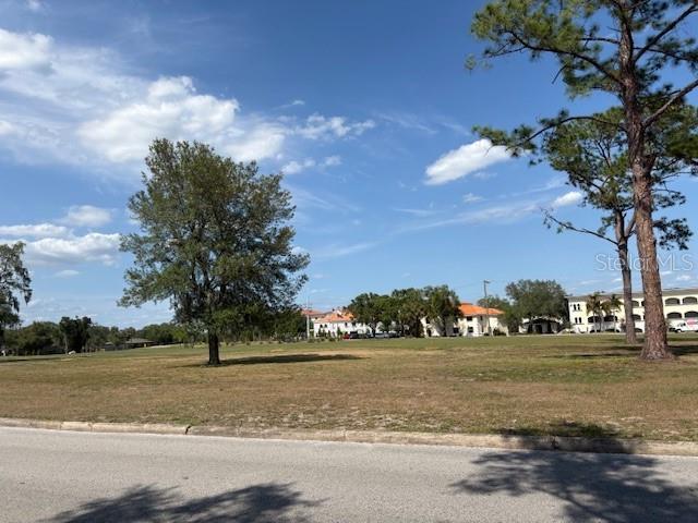 112 N LOCKMOOR AVE, TEMPLE TERRACE, FL, 33617