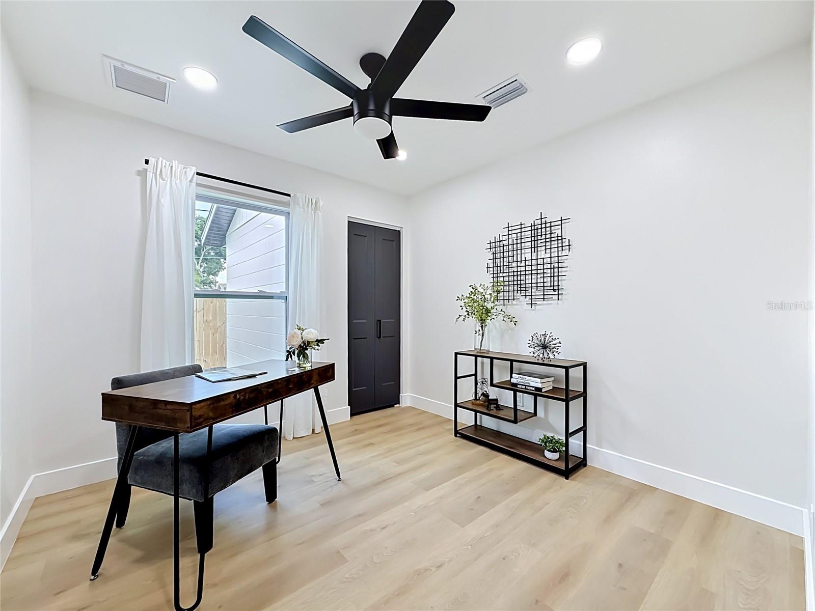4251 4TH AVE N, ST PETERSBURG, FL, 33713