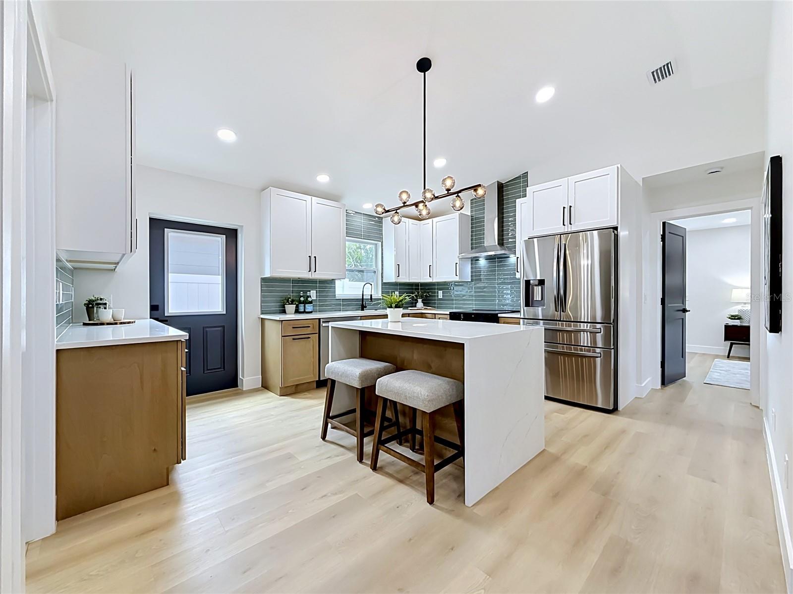 4251 4TH AVE N, ST PETERSBURG, FL, 33713
