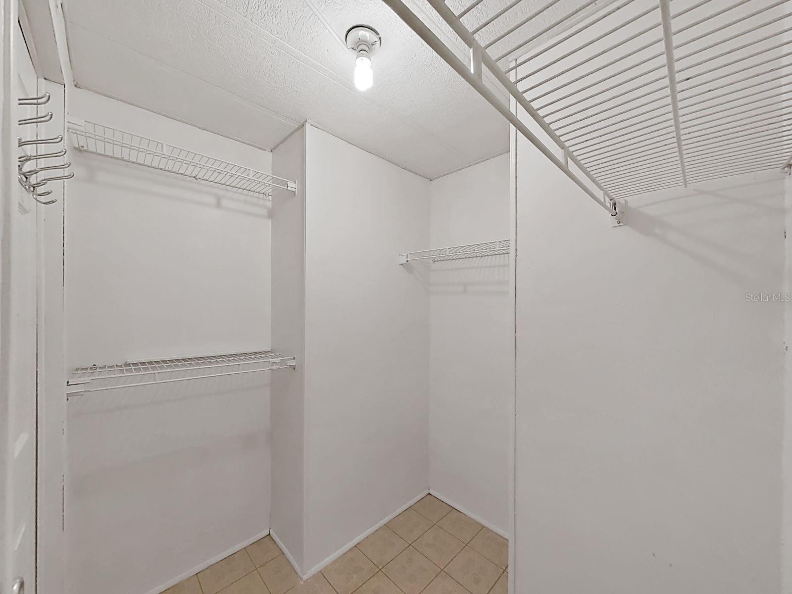 1688 FOXWAY DR, LAKELAND, FL, 33810