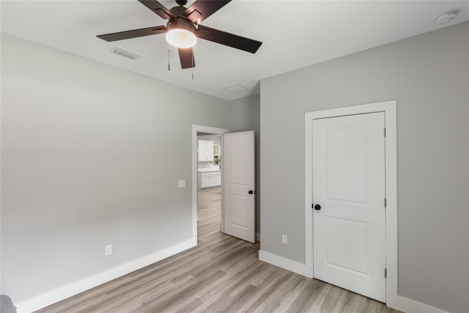 207 N PALMETTO AVE, FLORAHOME, FL, 32140