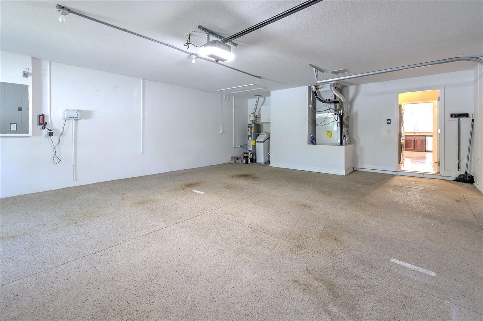 504 RIMINI VISTA WAY, SUN CITY CENTER, FL, 33573