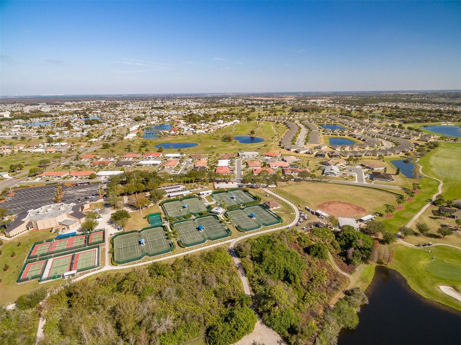 504 RIMINI VISTA WAY, SUN CITY CENTER, FL, 33573