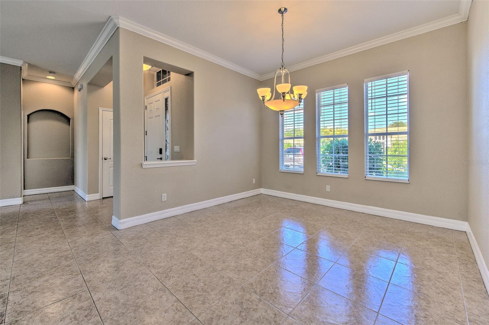 504 RIMINI VISTA WAY, SUN CITY CENTER, FL, 33573