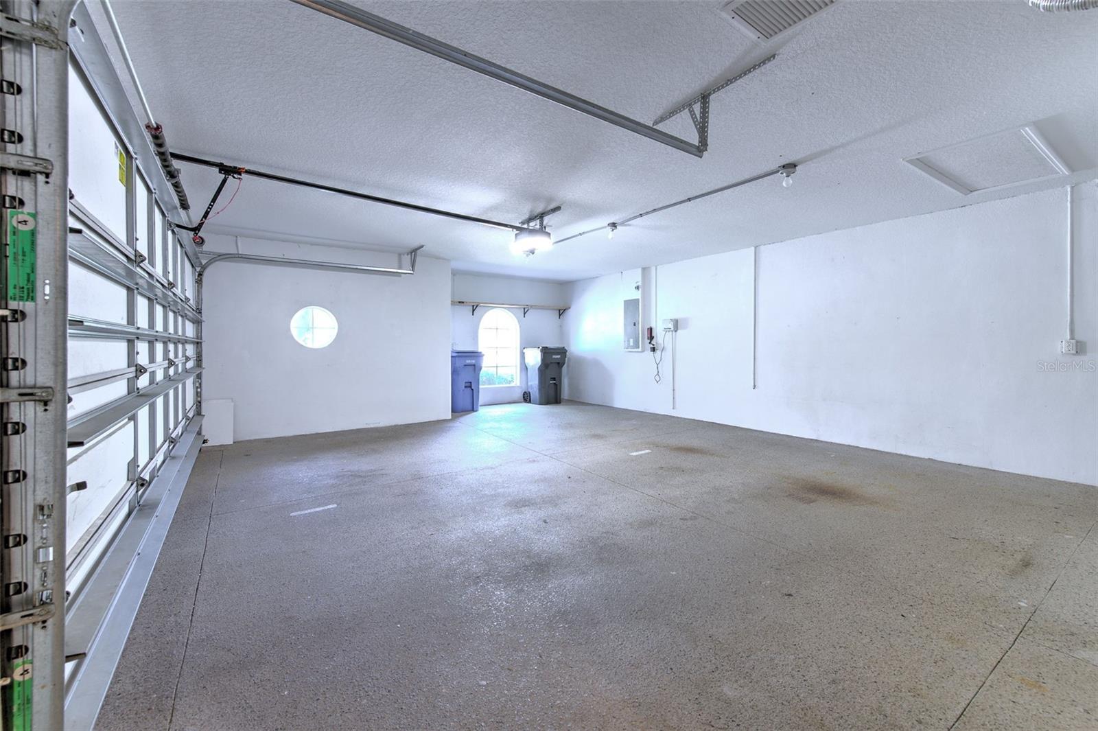 504 RIMINI VISTA WAY, SUN CITY CENTER, FL, 33573