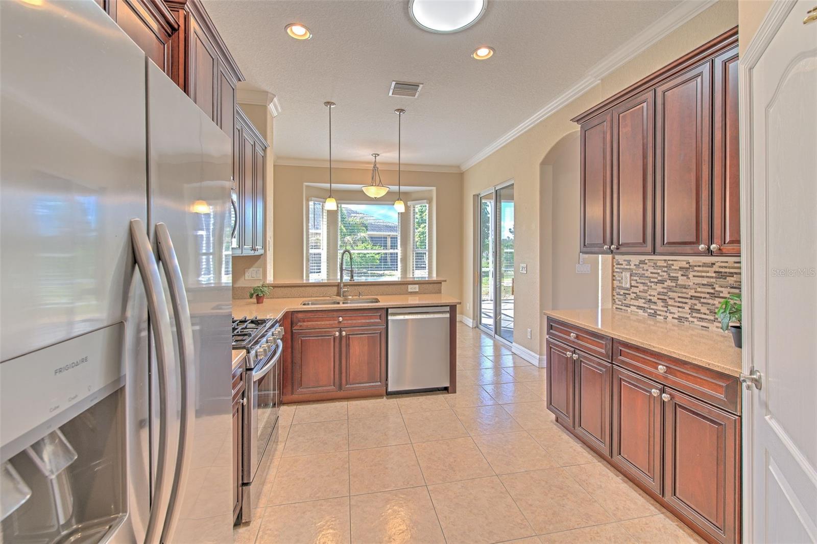 504 RIMINI VISTA WAY, SUN CITY CENTER, FL, 33573