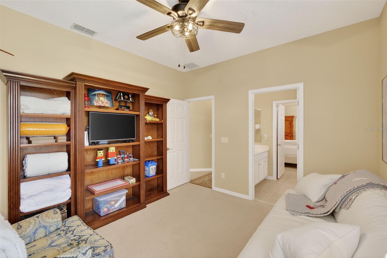 9096 LAUREL RIDGE DRIVE, MOUNT DORA, FL, 32757