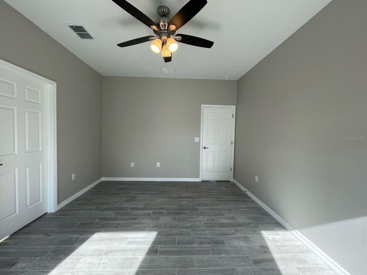 405 BEDLINGTON CT, KISSIMMEE, FL, 34758