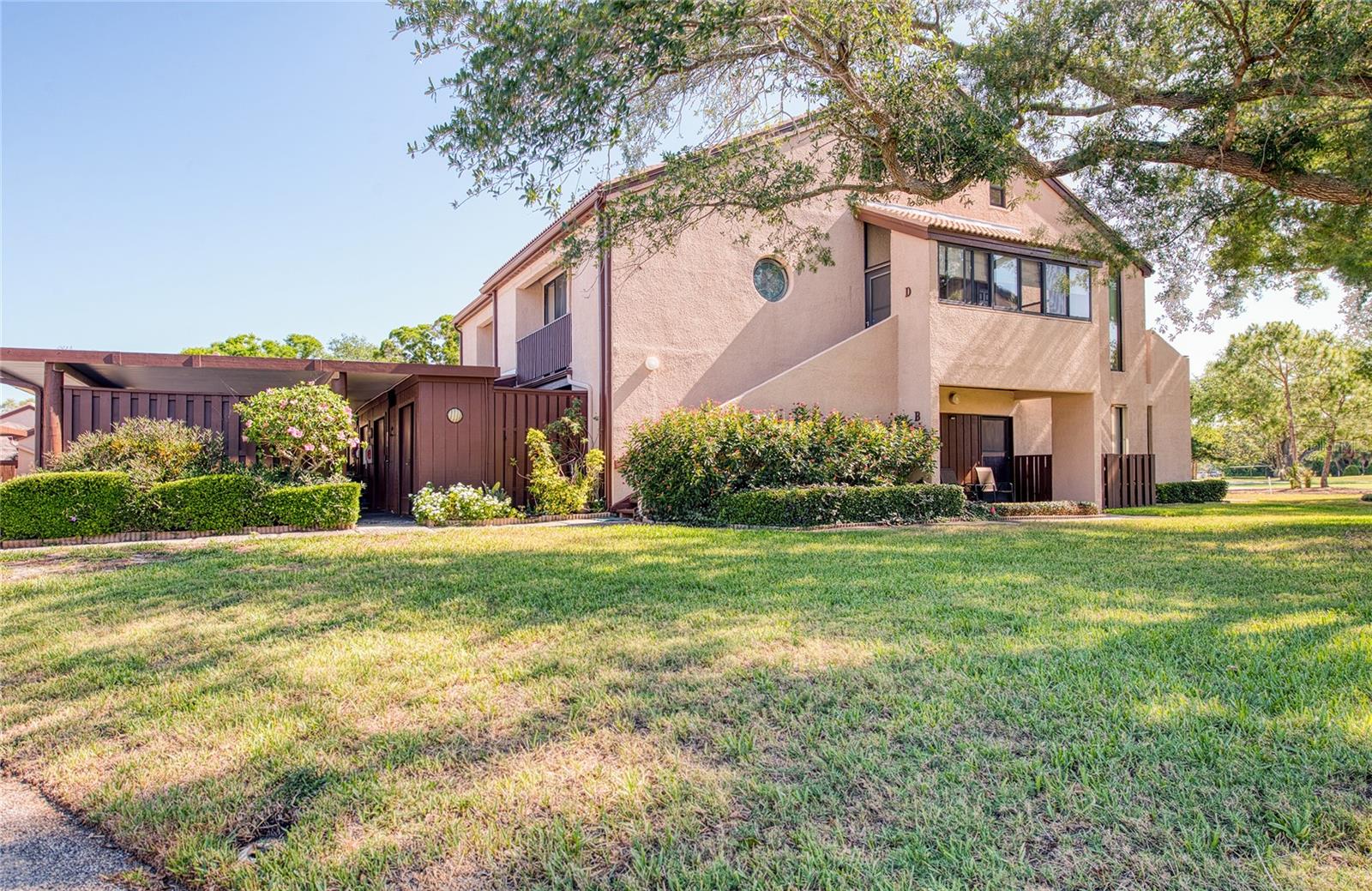 6305 PELICAN CREEK XING #D, ST PETERSBURG, FL, 33707