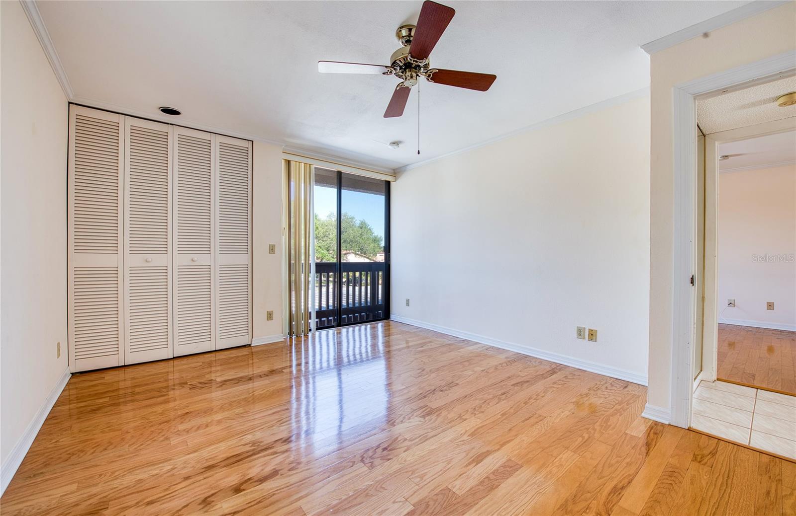6305 PELICAN CREEK XING #D, ST PETERSBURG, FL, 33707