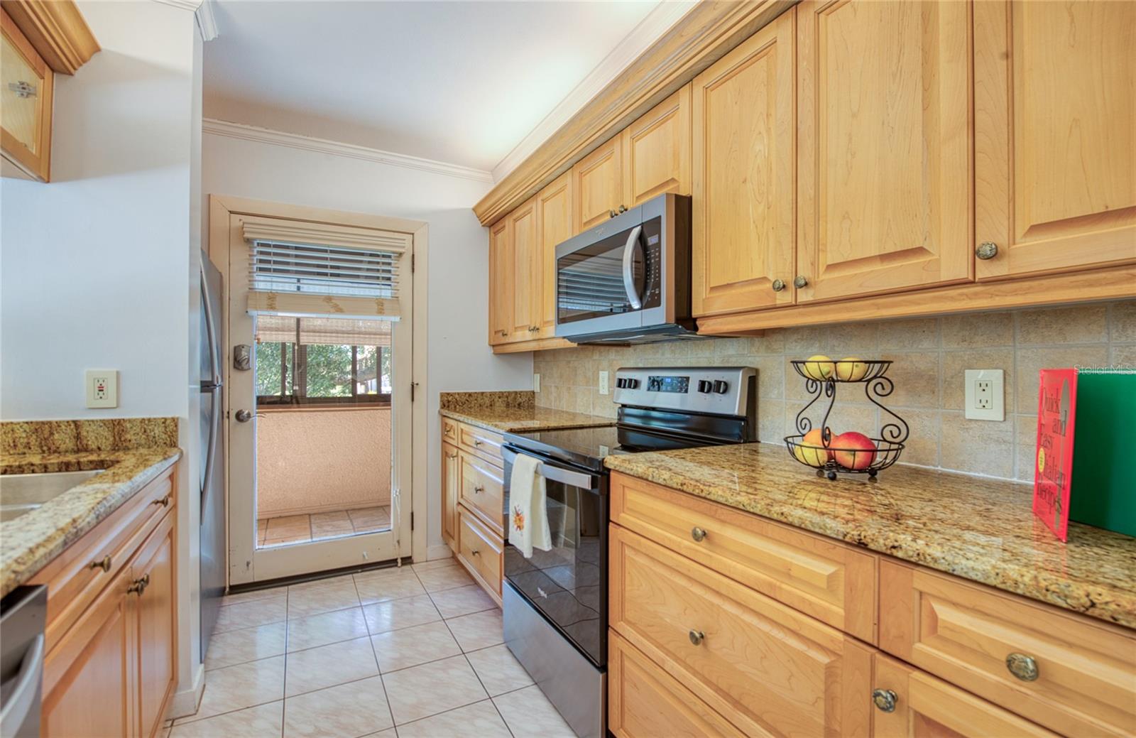 6305 PELICAN CREEK XING #D, ST PETERSBURG, FL, 33707