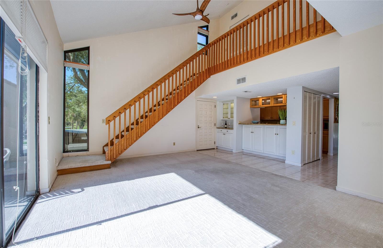 6305 PELICAN CREEK XING #D, ST PETERSBURG, FL, 33707