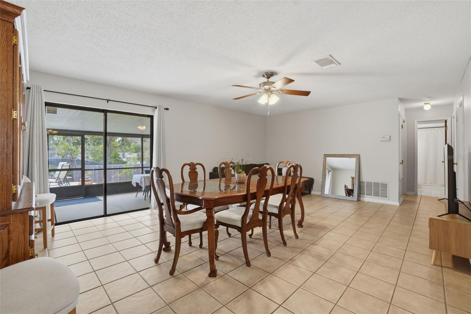 1525 JAGUAR CIR, APOPKA, FL, 32712