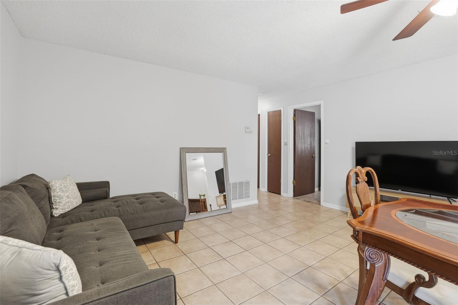 1525 JAGUAR CIR, APOPKA, FL, 32712