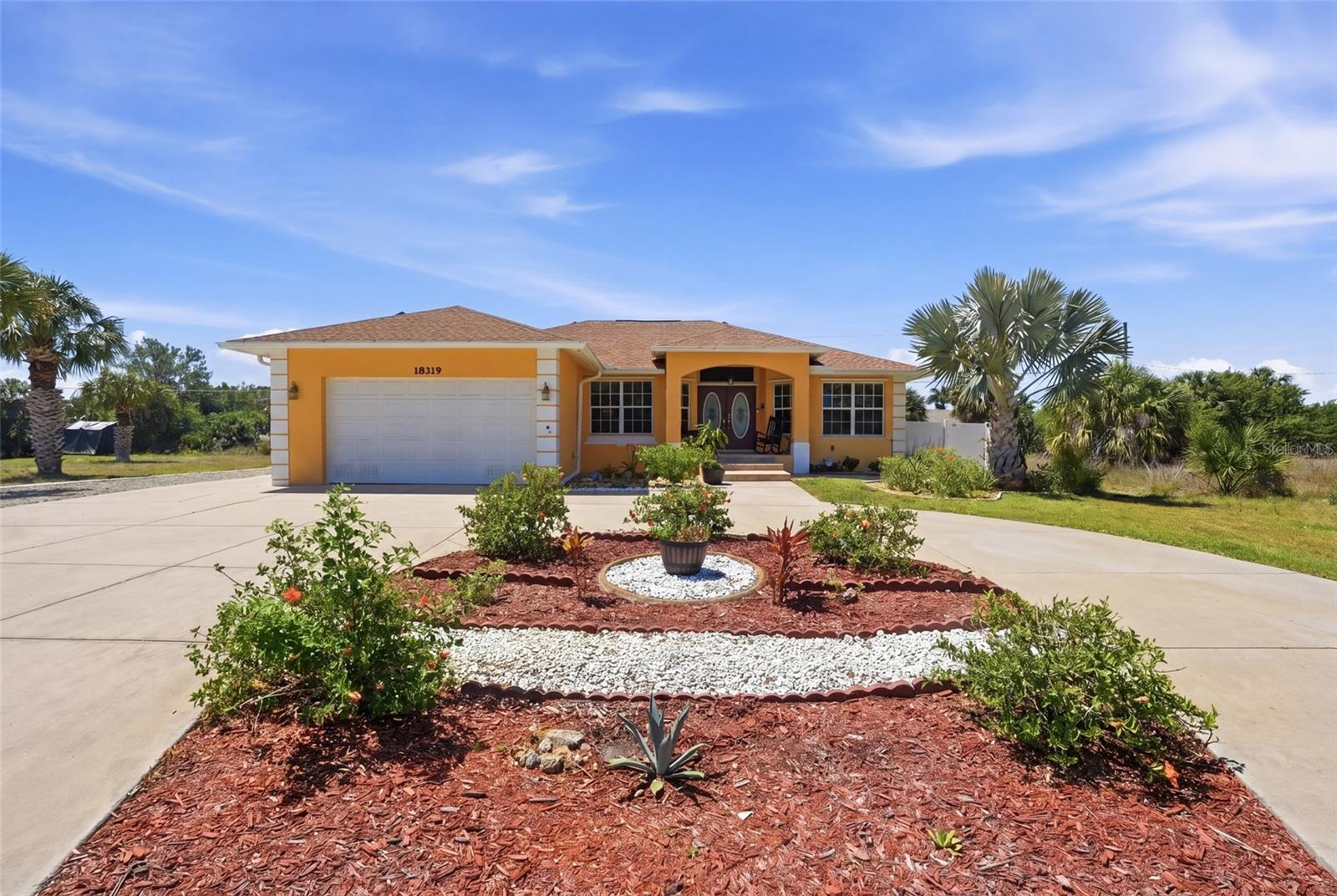 18319 ARAPAHOE CIR, PORT CHARLOTTE, FL, 33948