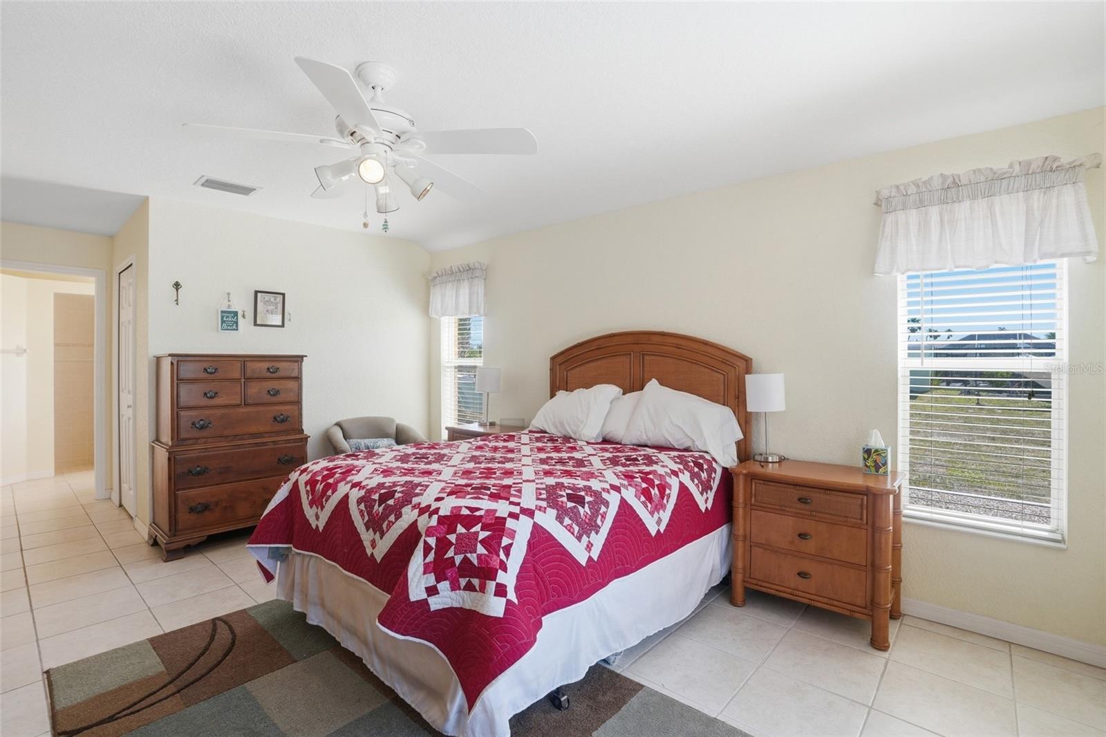 18319 ARAPAHOE CIR, PORT CHARLOTTE, FL, 33948