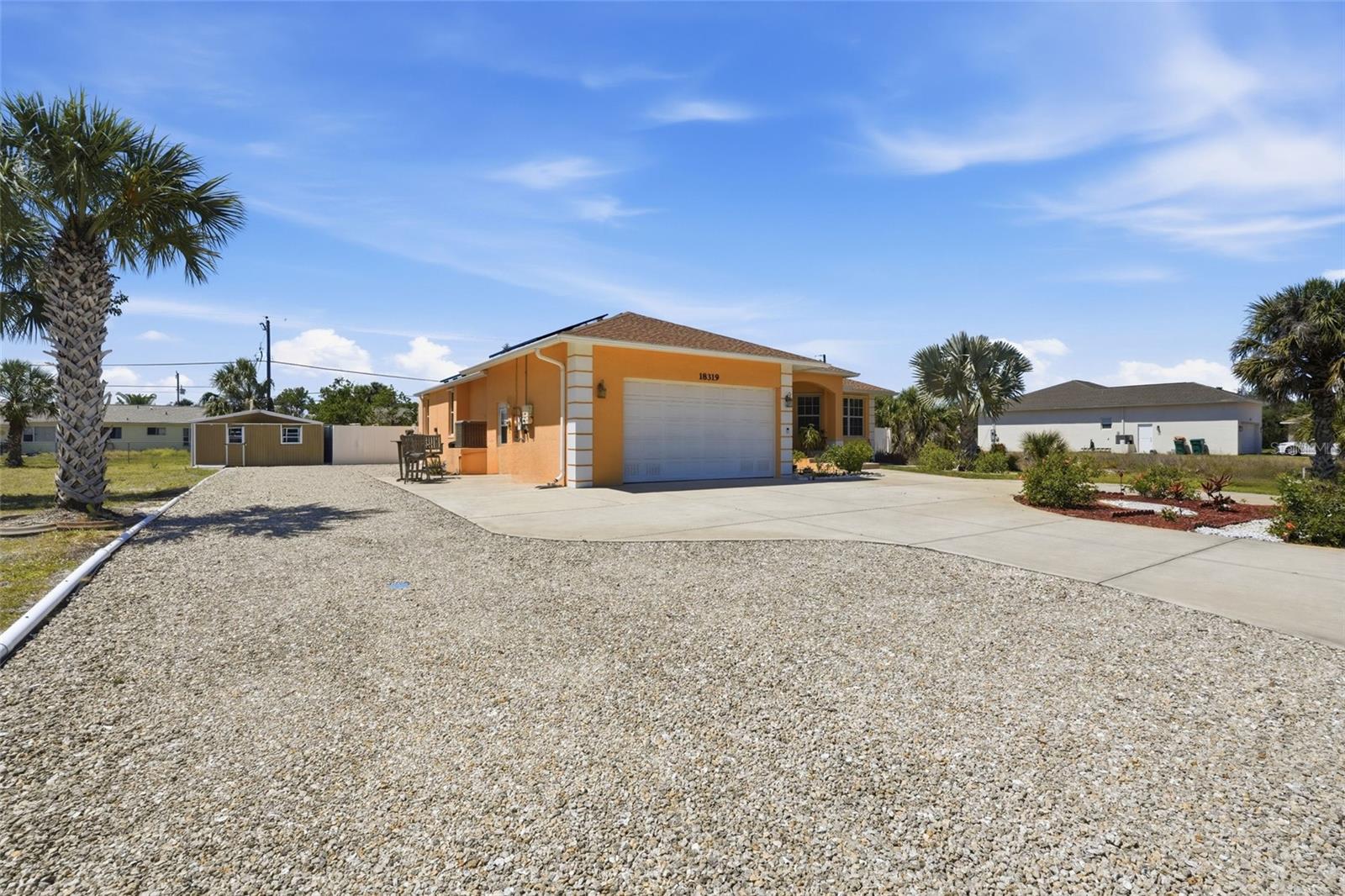 18319 ARAPAHOE CIR, PORT CHARLOTTE, FL, 33948