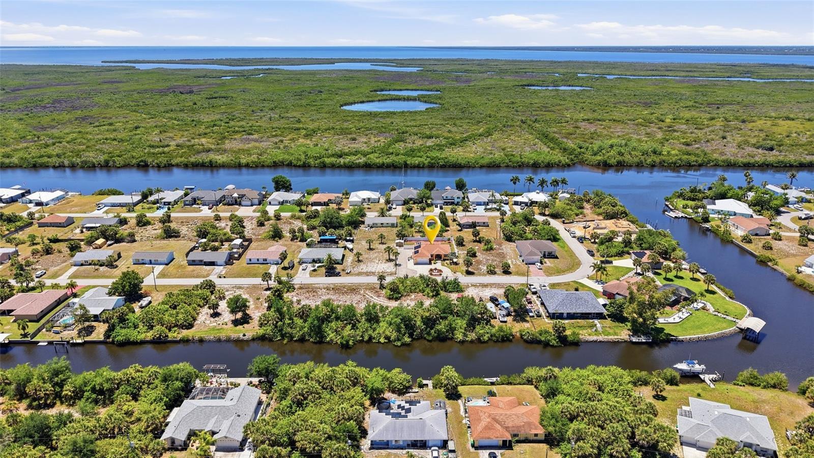 18319 ARAPAHOE CIR, PORT CHARLOTTE, FL, 33948