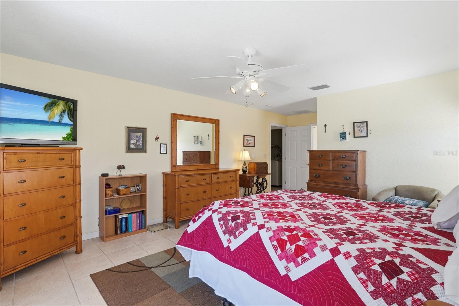 18319 ARAPAHOE CIR, PORT CHARLOTTE, FL, 33948
