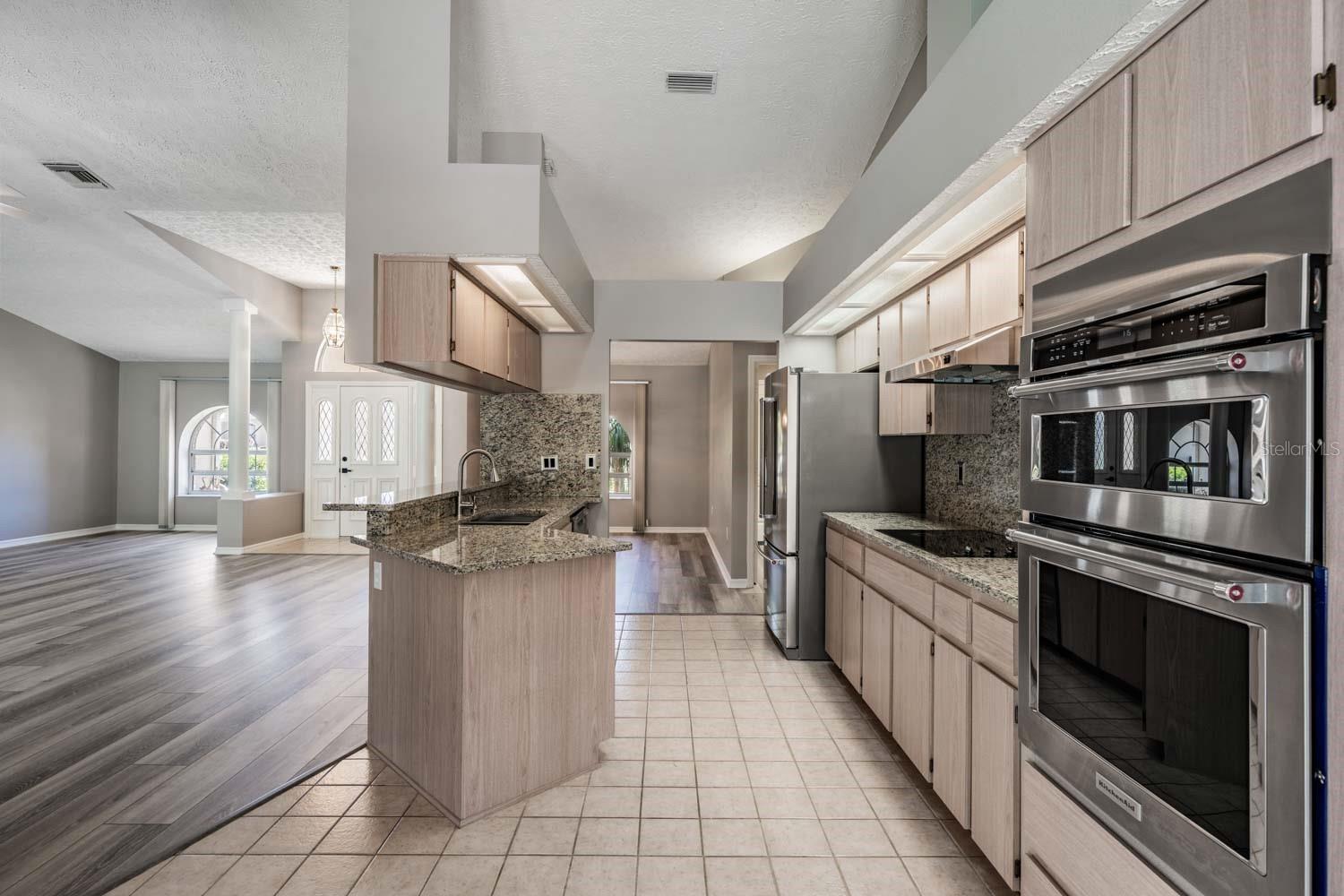 1091 TOURNAMENT DR, SPRING HILL, FL, 34608