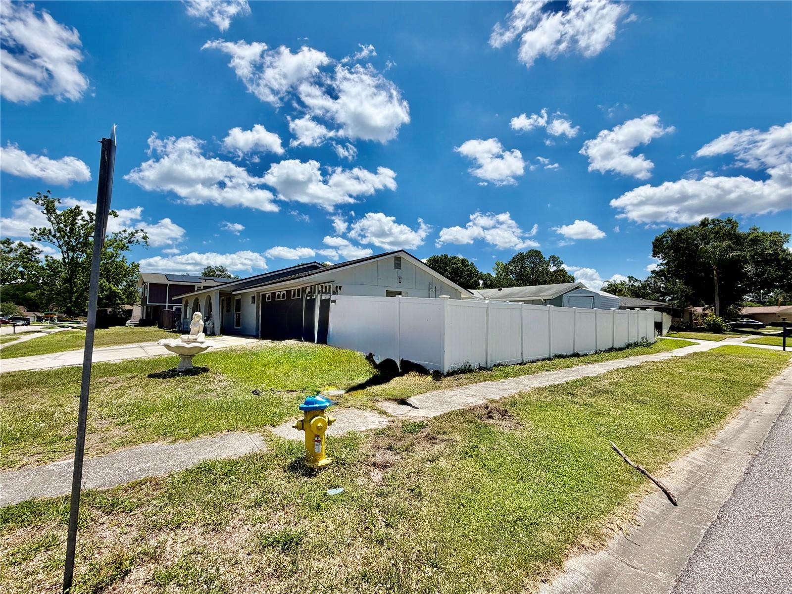 4214 HOLLOW HILL DR, TAMPA, FL, 33624