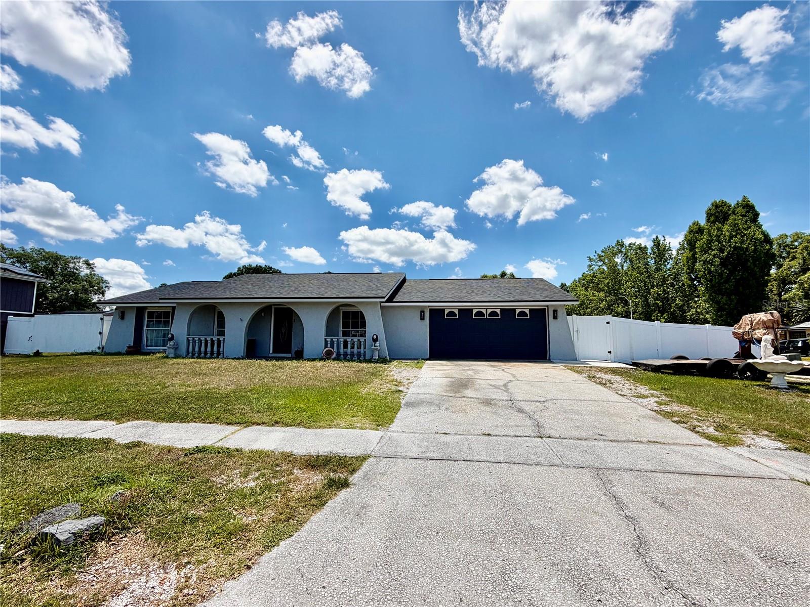 4214 HOLLOW HILL DR, TAMPA, FL, 33624