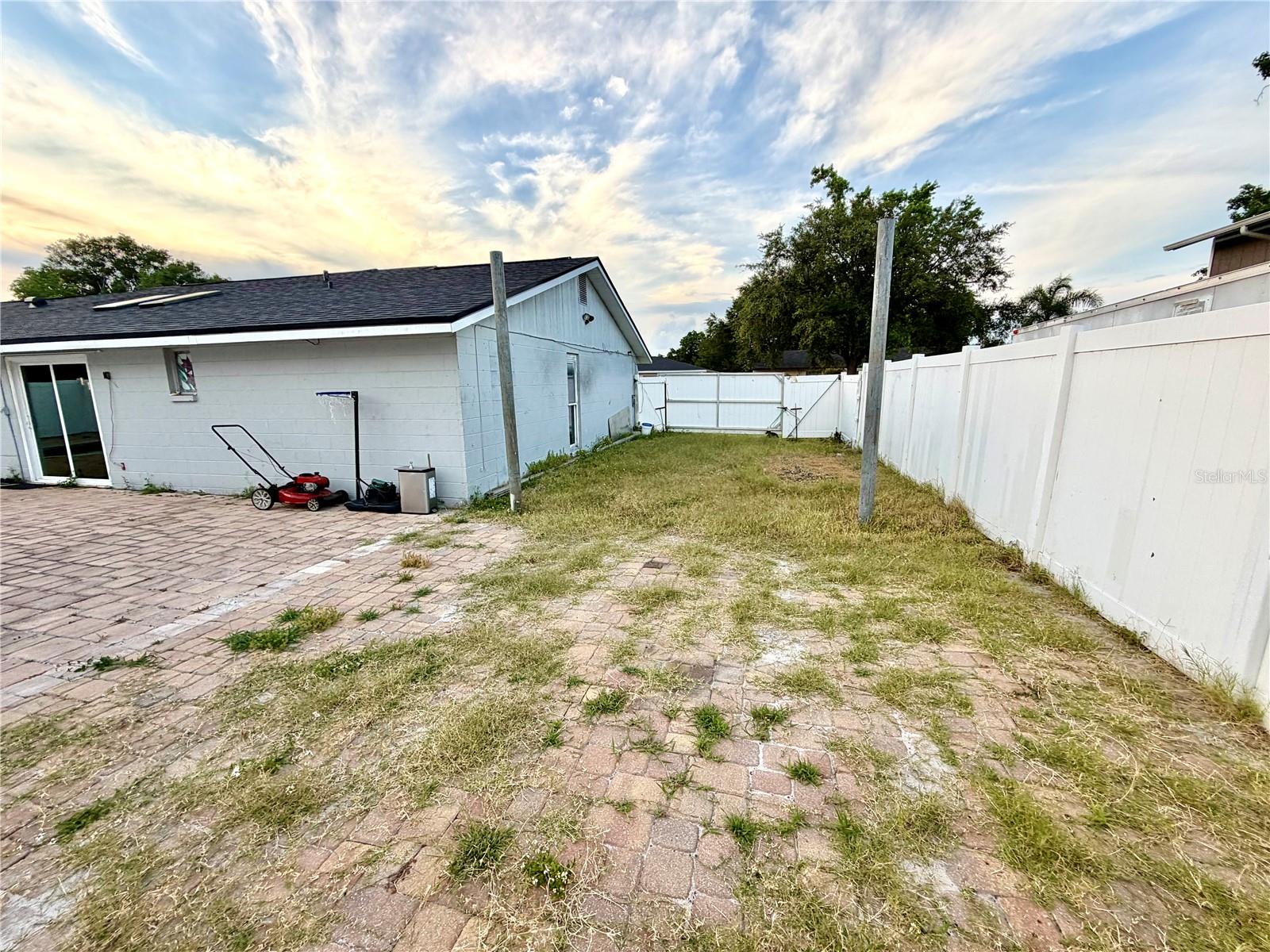 4214 HOLLOW HILL DR, TAMPA, FL, 33624