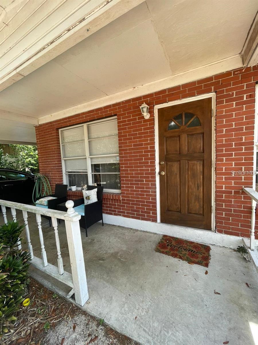 11707 NORTH DR, TAMPA, FL, 33617