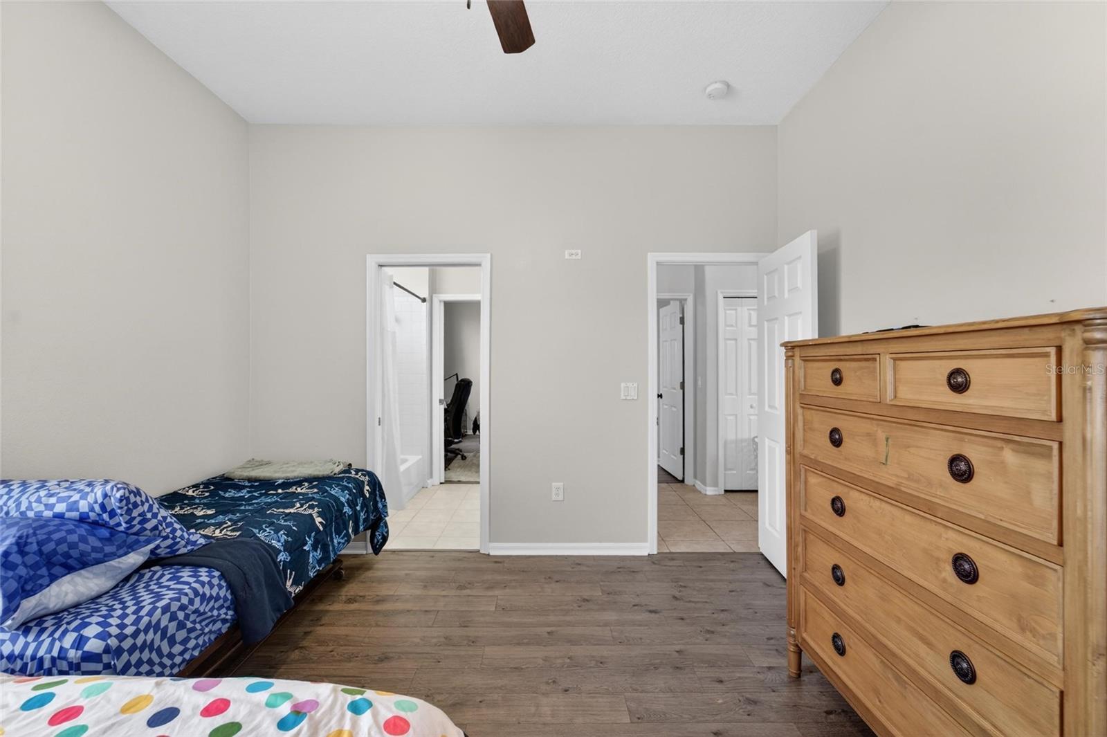 5218 TWIN CREEKS DRIVE, VALRICO, FL, 33596