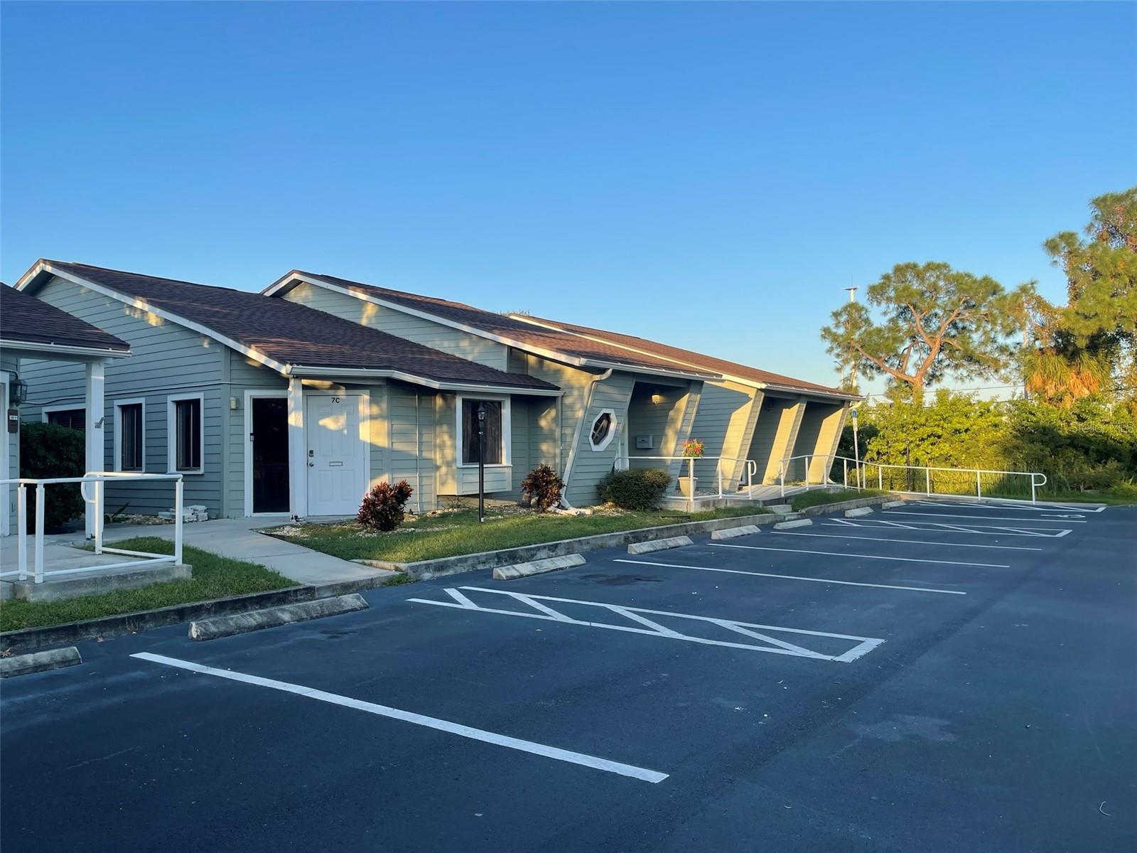 10225 ULMERTON RD #7C, LARGO, FL, 33771