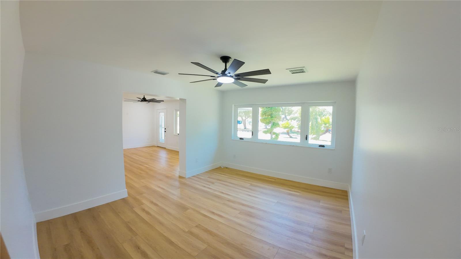 936 ALCAZAR WAY S, ST PETERSBURG, FL, 33705