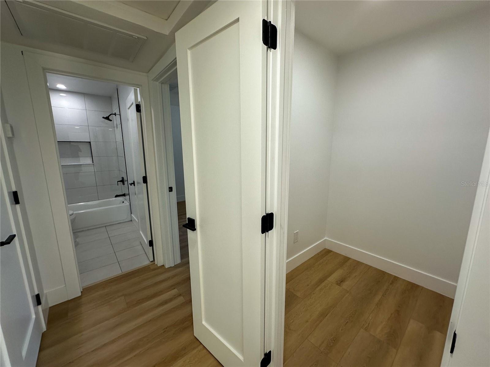 936 ALCAZAR WAY S, ST PETERSBURG, FL, 33705
