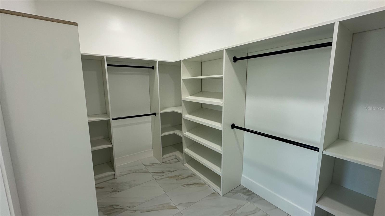 936 ALCAZAR WAY S, ST PETERSBURG, FL, 33705