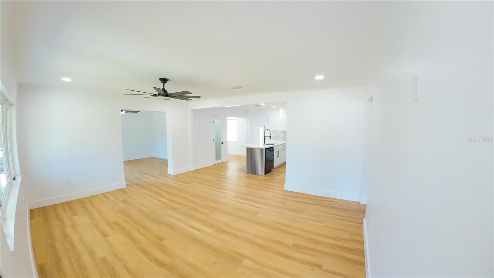 936 ALCAZAR WAY S, ST PETERSBURG, FL, 33705