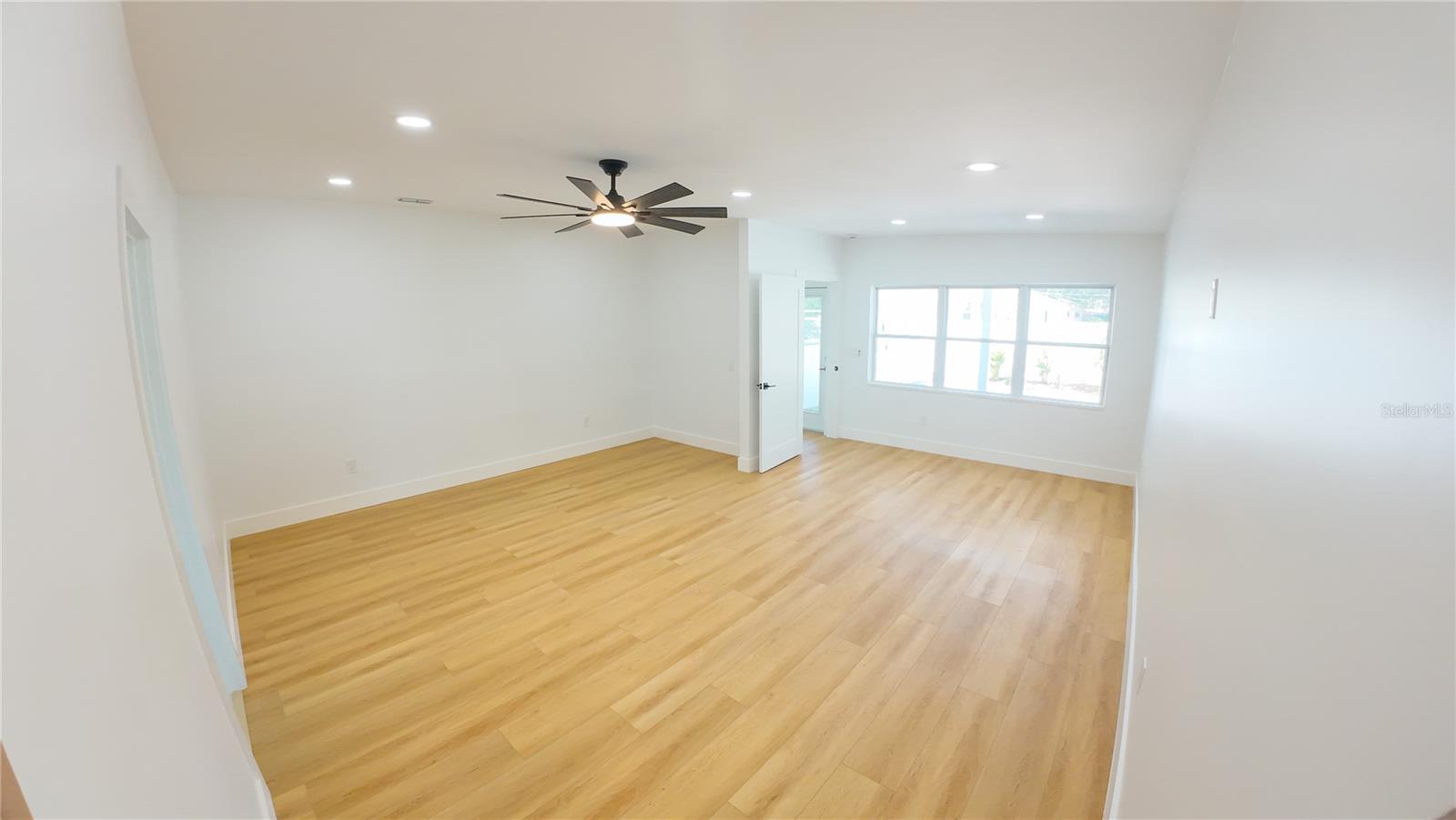 936 ALCAZAR WAY S, ST PETERSBURG, FL, 33705