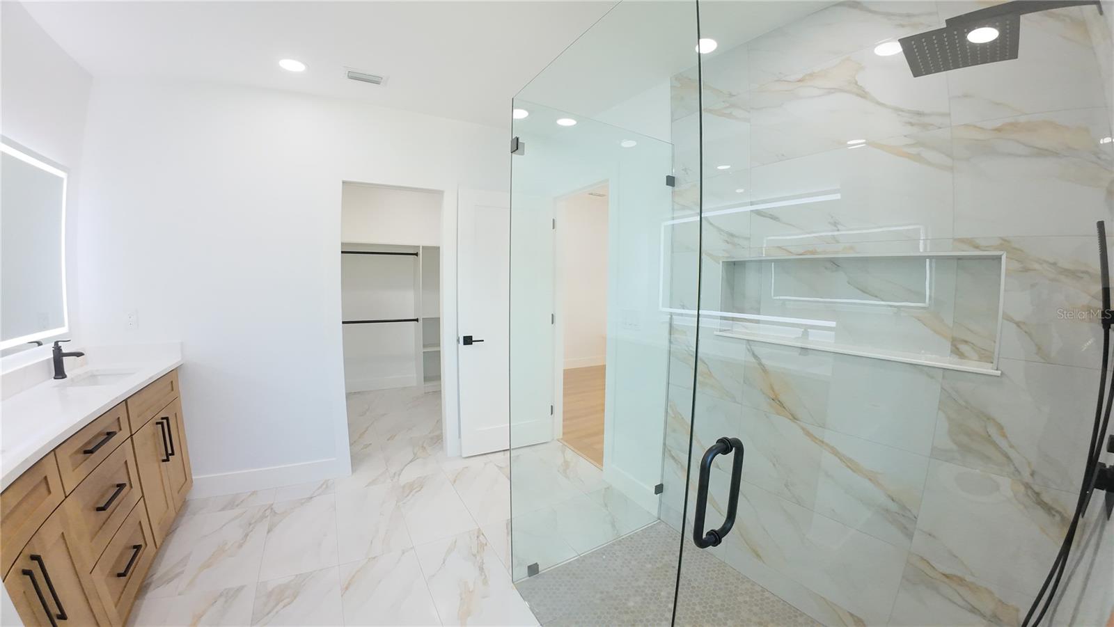 936 ALCAZAR WAY S, ST PETERSBURG, FL, 33705
