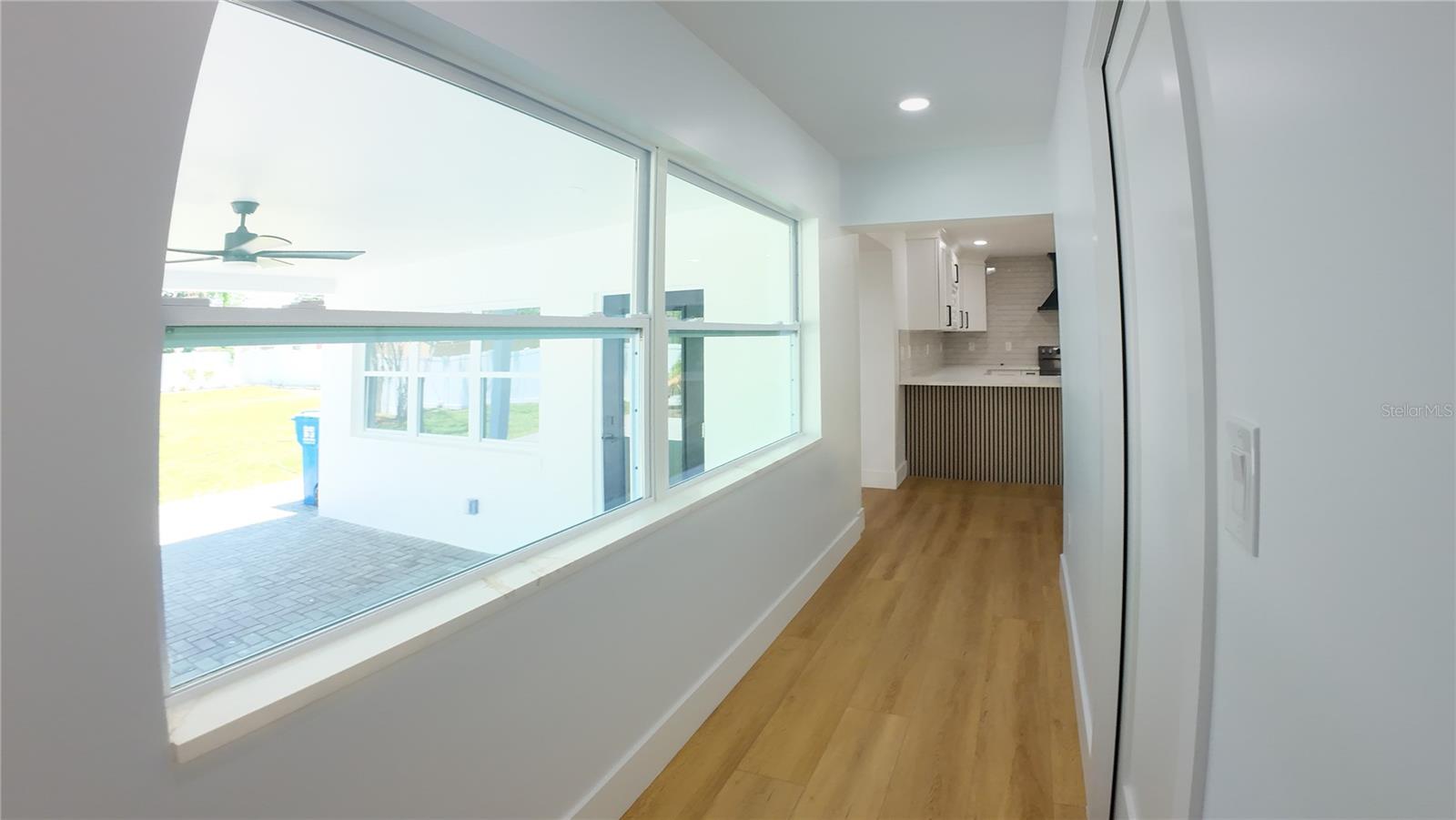 936 ALCAZAR WAY S, ST PETERSBURG, FL, 33705