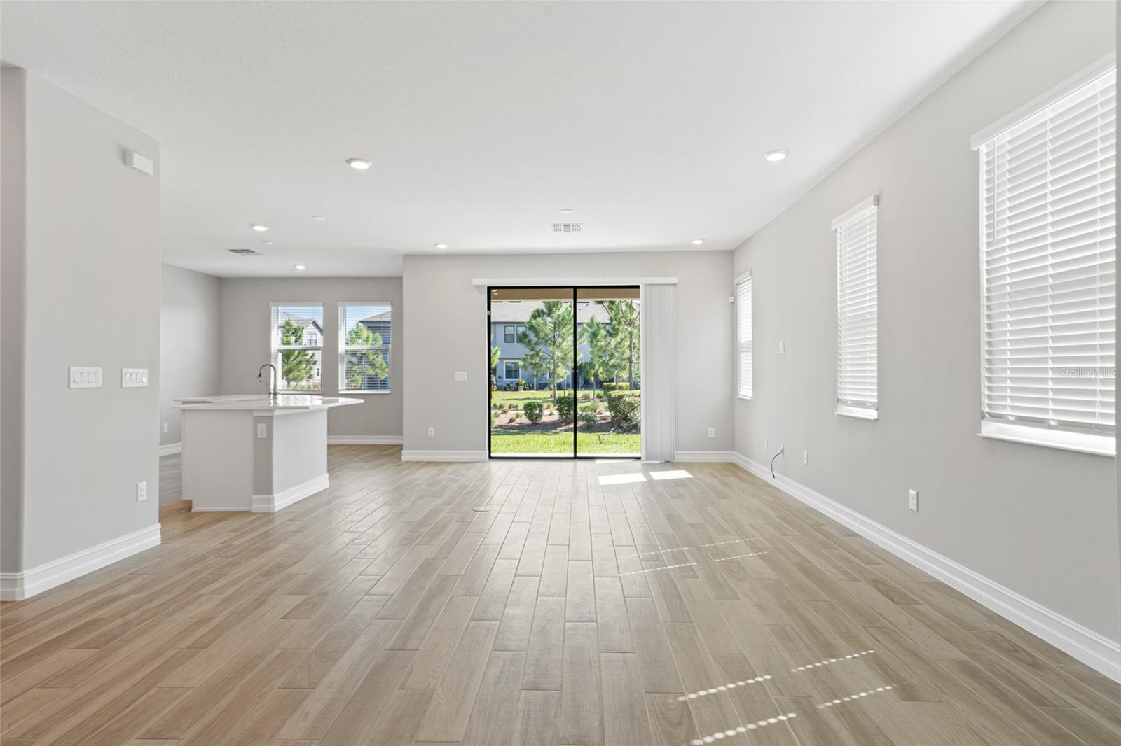 4989 SAN MARTINO DR, WESLEY CHAPEL, FL, 33543